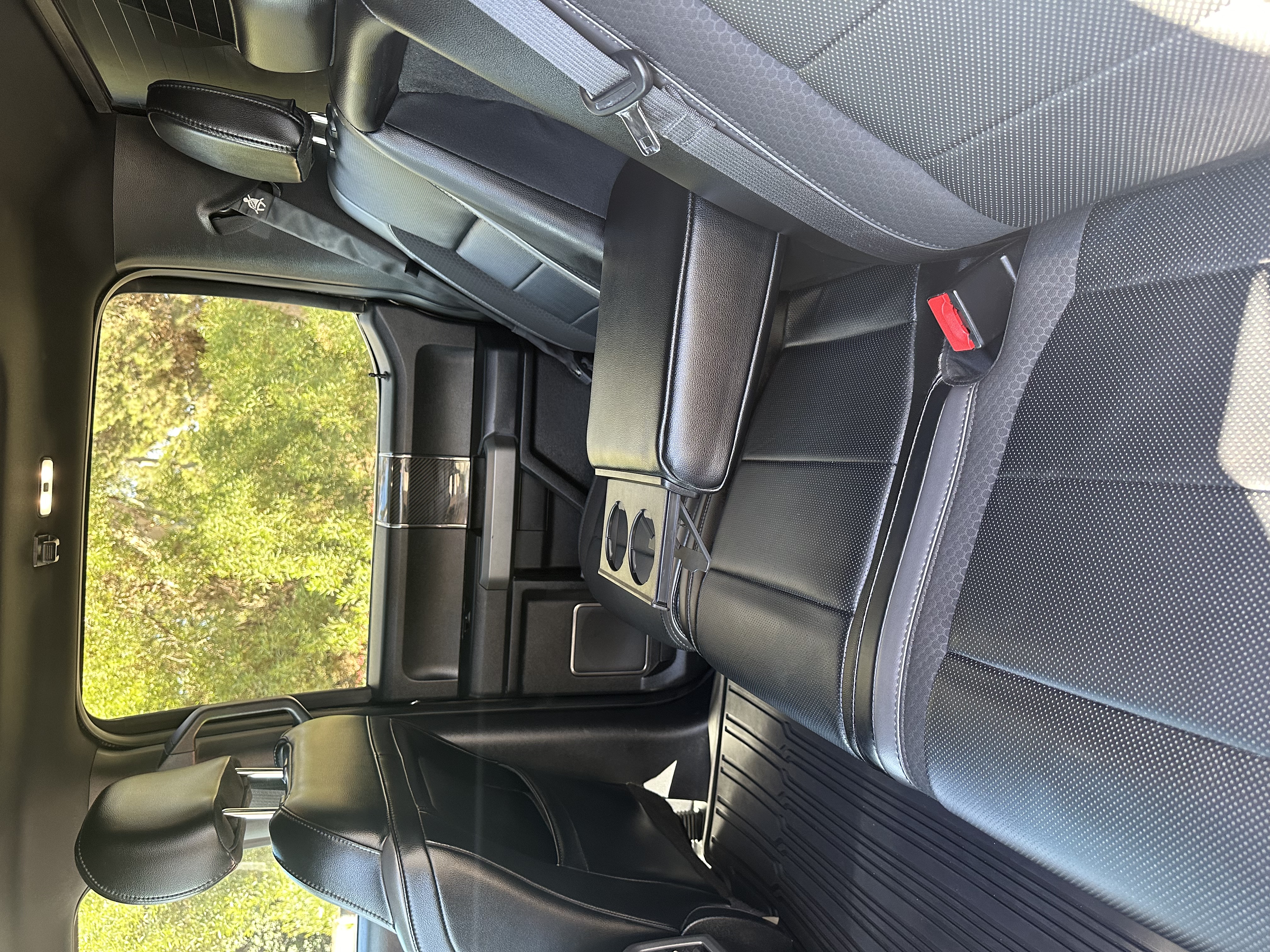 Used 2019 Ford F150 Raptor w/ Equipment Group 802A Luxury AWD/4WD image 11