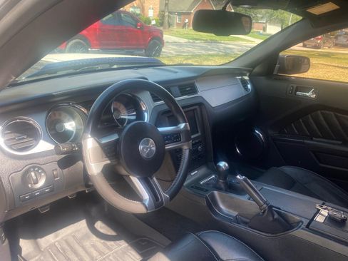 Used 2012 Ford Mustang GT Premium w/ Electronics Pkg image 17