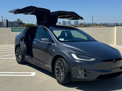Used 2018 Tesla Model X 75D