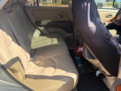 Used 2002 Lexus RX 300 image 12