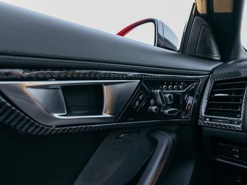 Used 2014 Jaguar F-TYPE S image 26