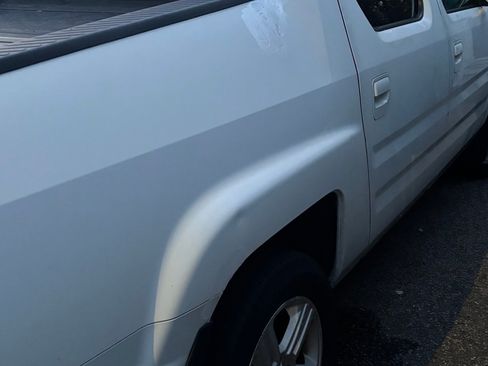 Used 2014 Honda Ridgeline RTL image 2