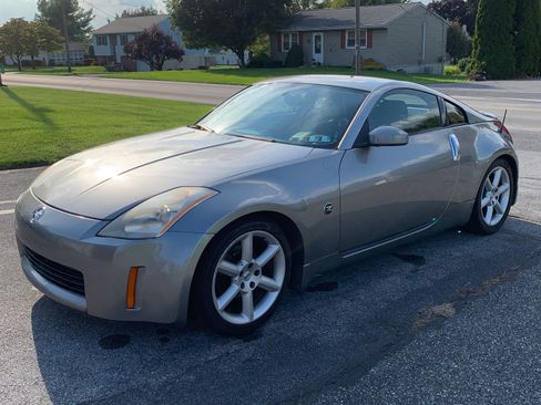 Used 2003 Nissan 350Z Touring RWD image 8