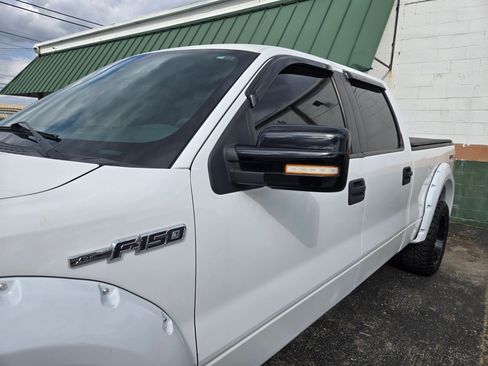 Used 2011 Ford F150 XLT w/ Trailer Tow Pkg image 8