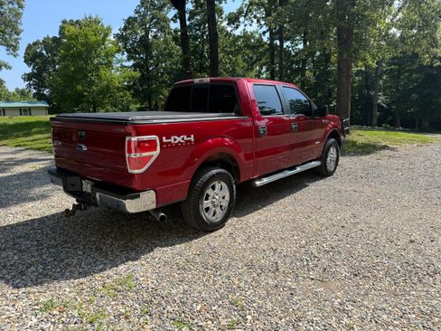 Used 2013 Ford F150 XLT w/ Luxury Equipment Group AWD/4WD image 2
