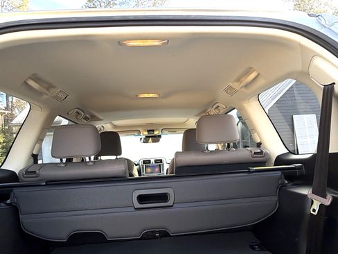 Used 2020 Lexus GX 460 Premium image 15