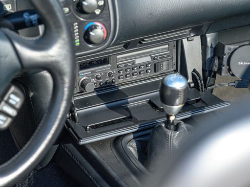 Used 2004 Honda S2000 image 20