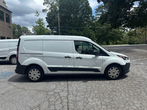 Used 2023 Ford Transit Connect XL image 8