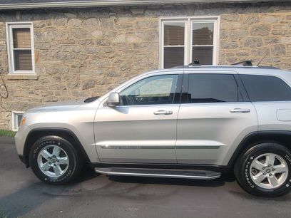 Used 2011 Jeep Grand Cherokee Laredo w/ Trailer Tow Group