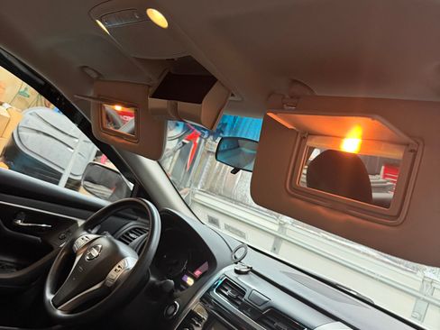 Used 2015 Nissan Altima 2.5 S w/ Special Edition Package image 21