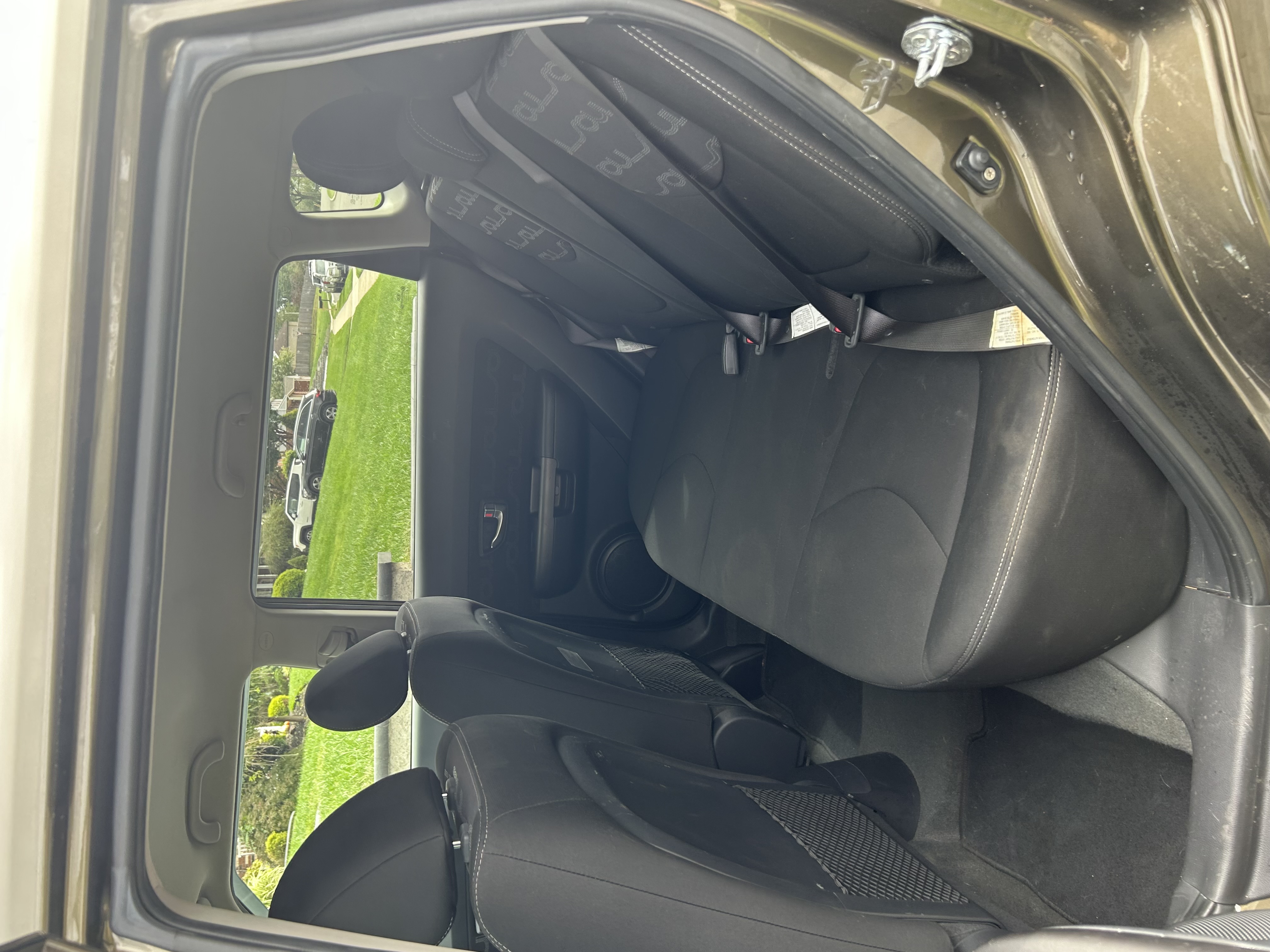Used 2012 Kia Soul + w/ Audio Pkg FWD image 9