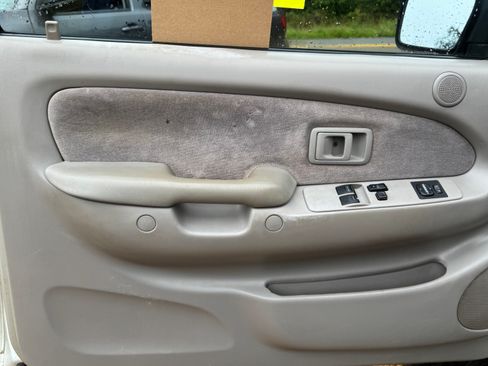 Used 2002 Toyota Tacoma 4x4 Xtracab V6 image 11
