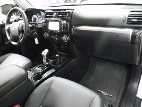 Used 2017 Toyota 4Runner TRD Pro image 6