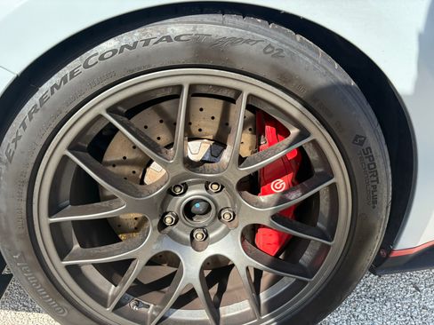 Used 2020 Ford Mustang GT w/ Equipment Group 301A image 11