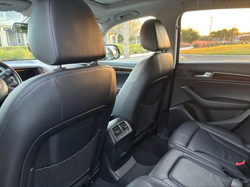 Used 2013 Audi Q5 2.0T Premium image 7