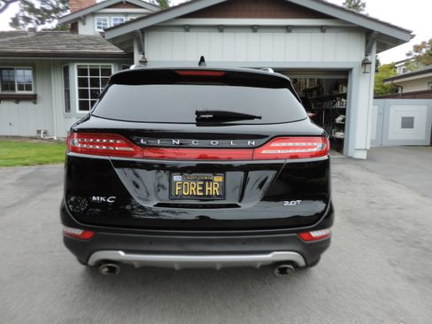 Used 2018 Lincoln MKC Select w/ Select Plus Package image 4