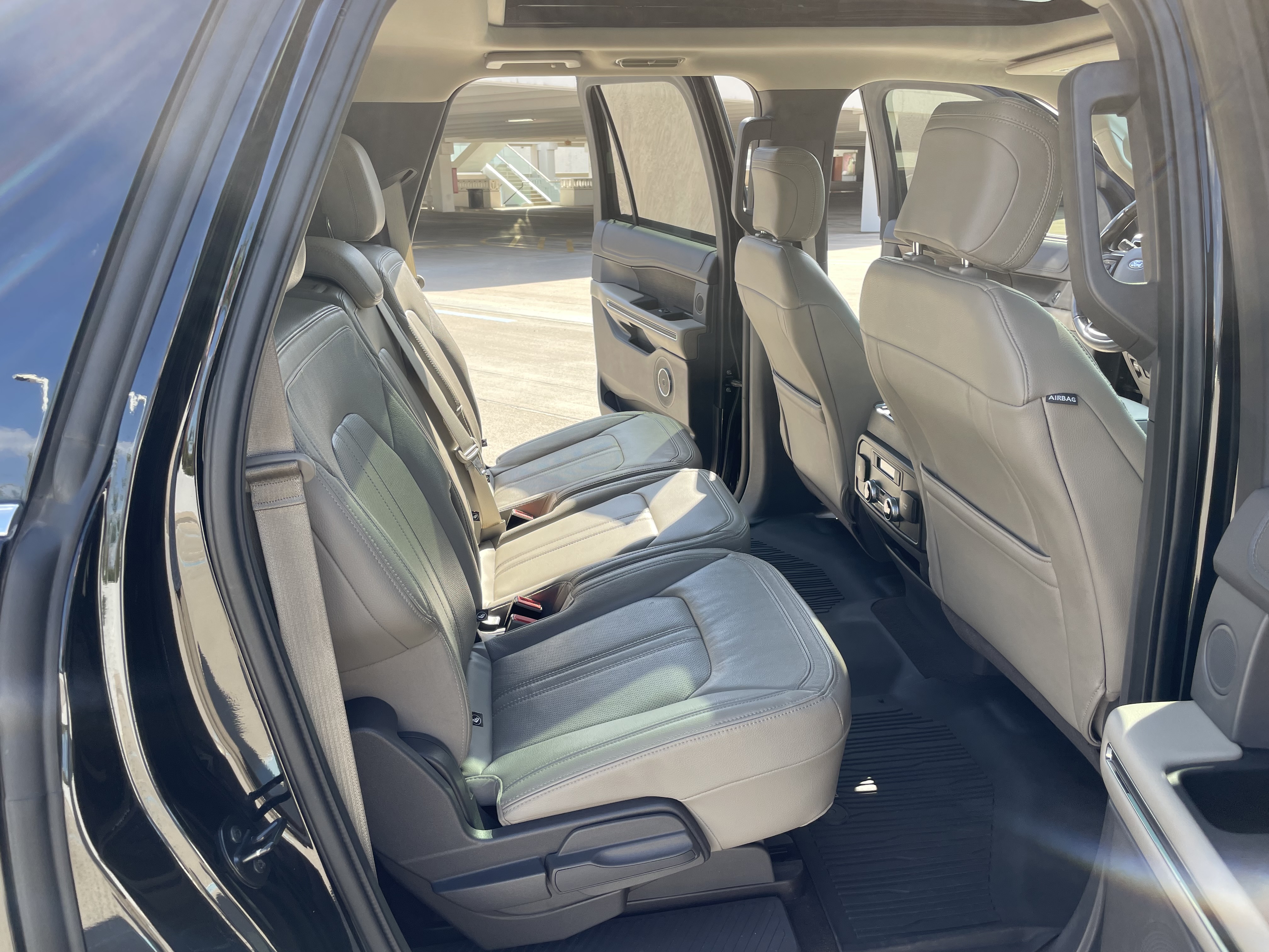 Used 2018 Ford Expedition Max Limited w/ Equipment Group 302A AWD/4WD image 19
