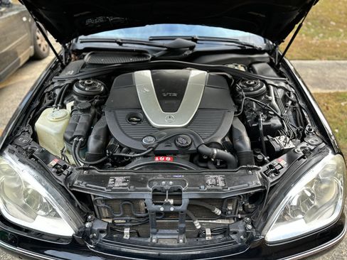 Used 2005 Mercedes-Benz S 600 image 8