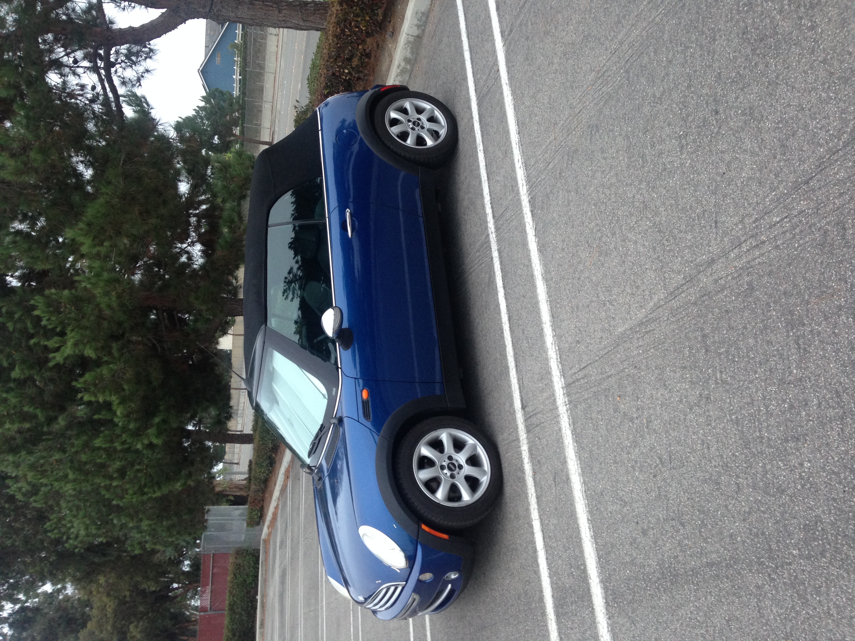 Used 2007 MINI Cooper Convertible FWD image 11