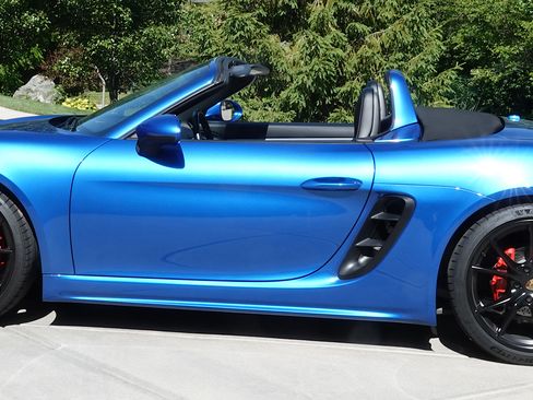 Used 2018 Porsche 718 Boxster GTS RWD image 4