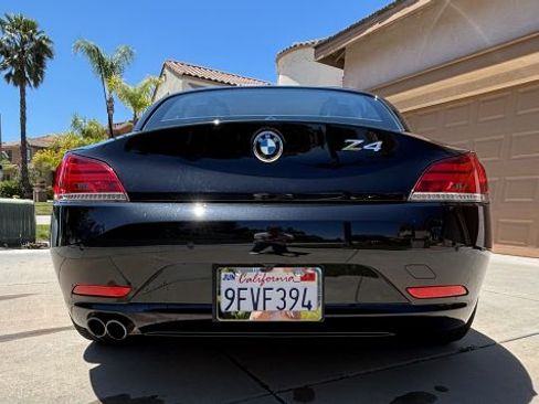 Used 2015 BMW Z4 sDrive28i image 5