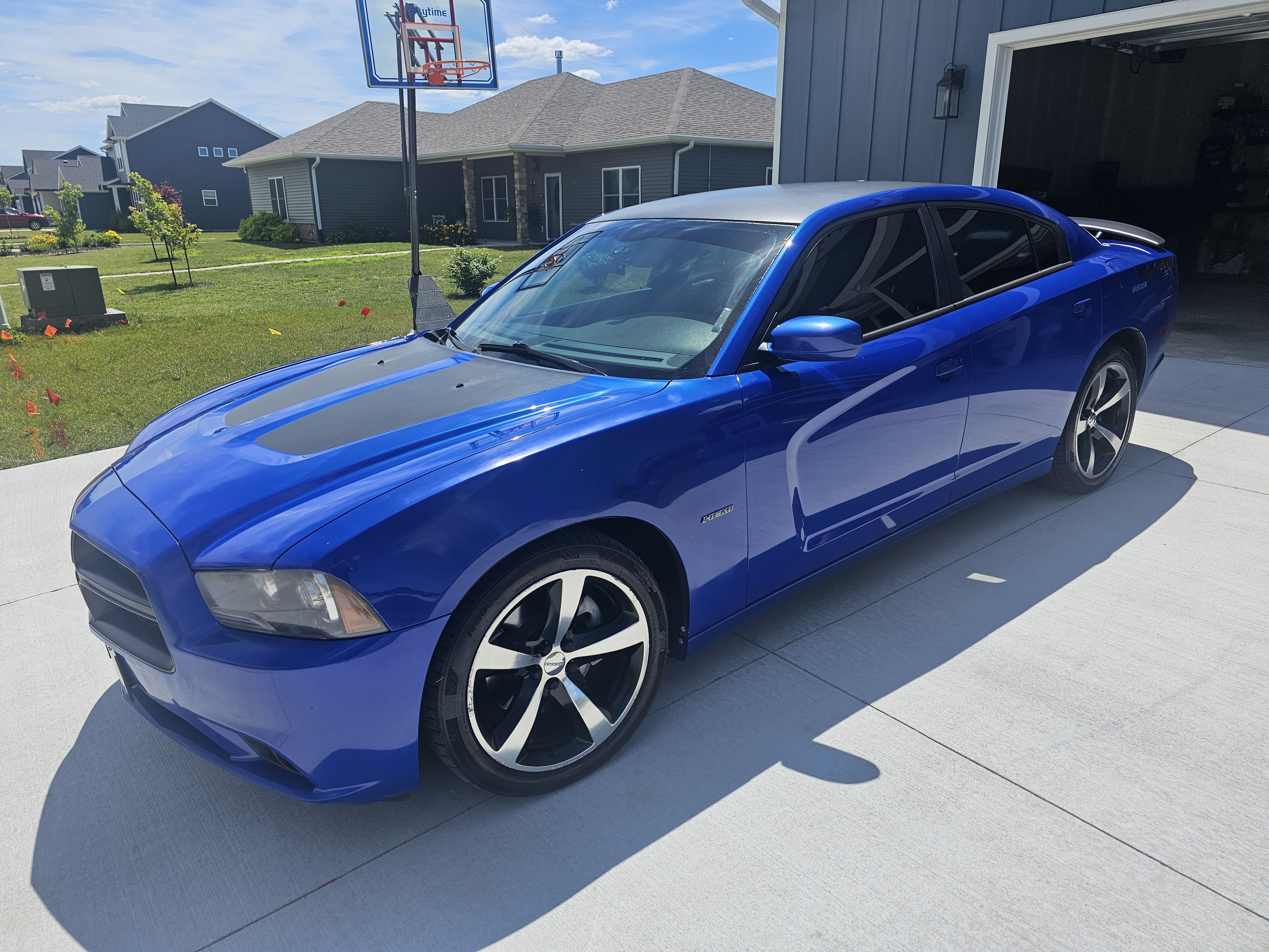 Used 2013 Dodge Charger R/T RWD image 1
