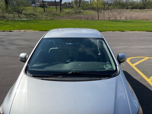 Used 2012 Honda Civic LX image 4