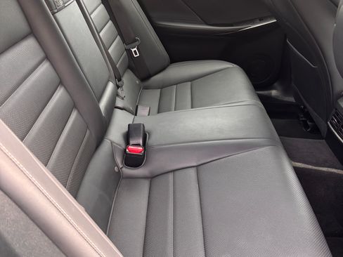 Used 2022 Lexus IS 350 F Sport w/ Dynamic Handling Package image 14