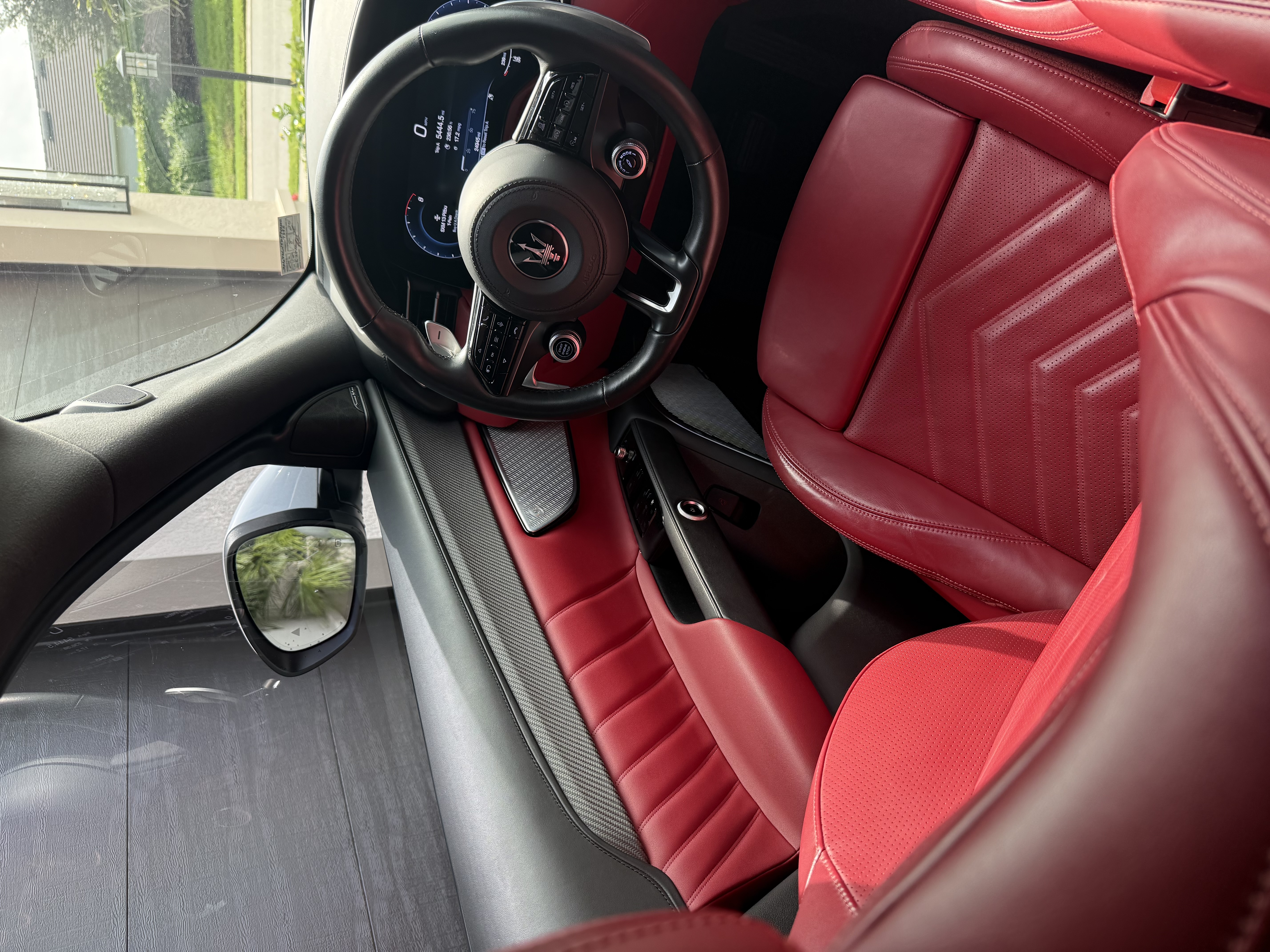 Used 2023 Maserati Grecale Trofeo AWD/4WD image 19