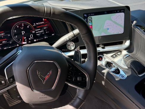 Used 2024 Chevrolet Corvette Stingray Preferred Cpe w/ 2LT RWD image 20