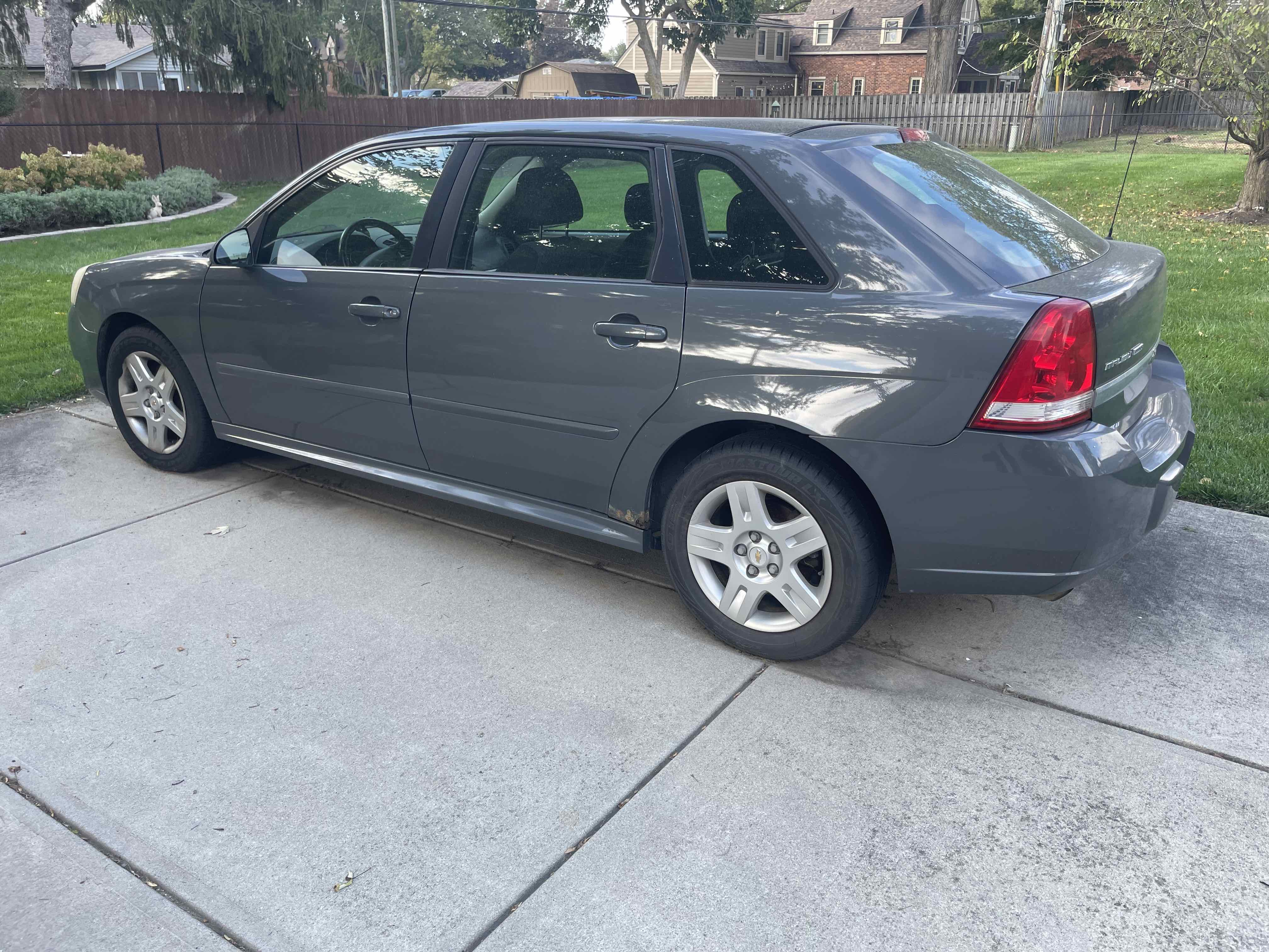 Used 2007 Chevrolet Malibu LT FWD image 2
