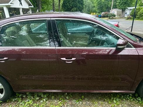 Used 2013 Volkswagen Passat 2.5 SE FWD image 10