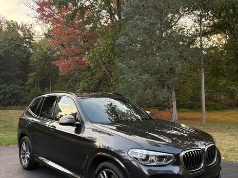 Used 2019 BMW X3 M40i w/ Premium Package image 11