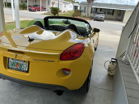 Used 2009 Pontiac Solstice GXP w/ Premium Package image 7