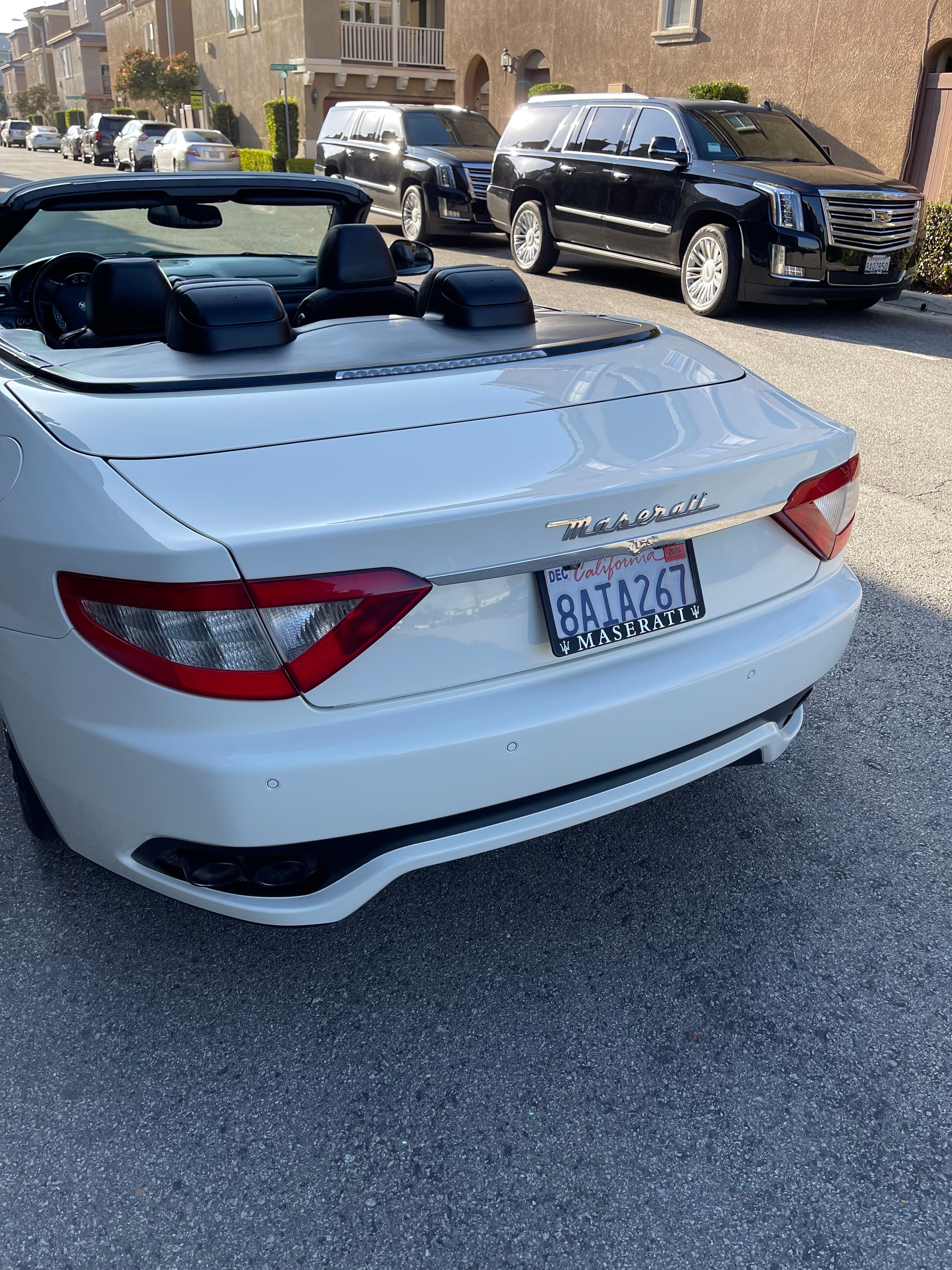 Used 2012 Maserati GranTurismo Convertible RWD image 8