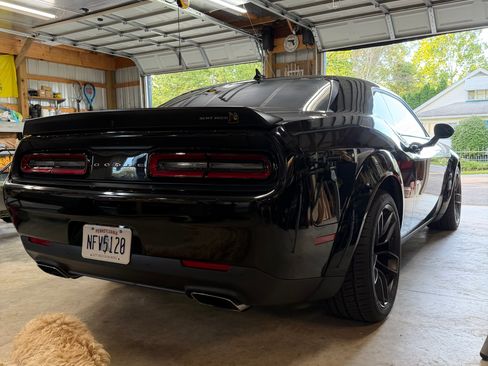 Used 2022 Dodge Challenger R/T Scat Pack RWD image 13