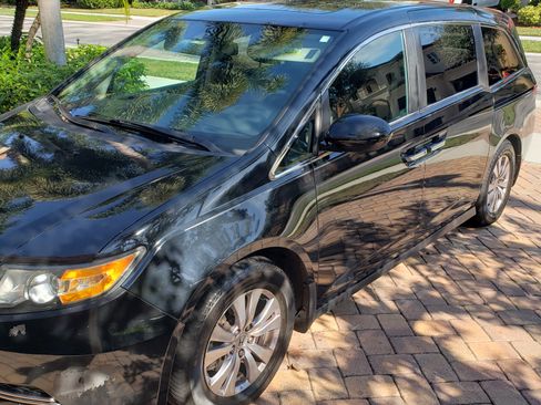 Used 2016 Honda Odyssey EX-L image 2