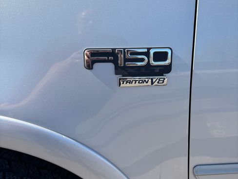 Used 2001 Ford F150 4x4 SuperCrew image 11