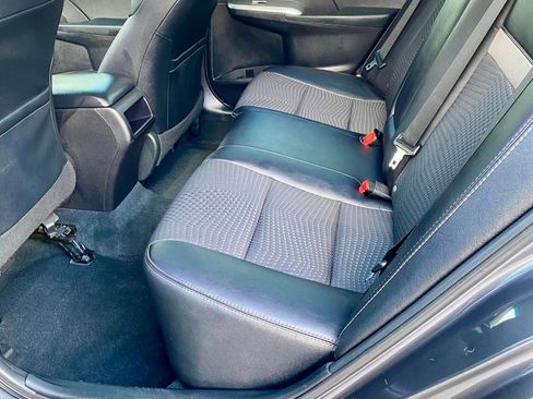 Used 2013 Toyota Camry SE image 19