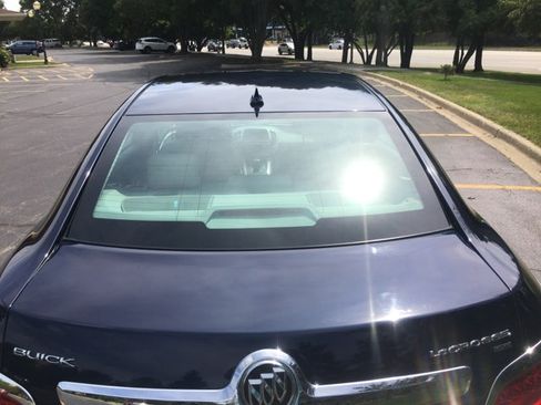 Used 2011 Buick LaCrosse CXS w/ Driver Confidence Package FWD image 5