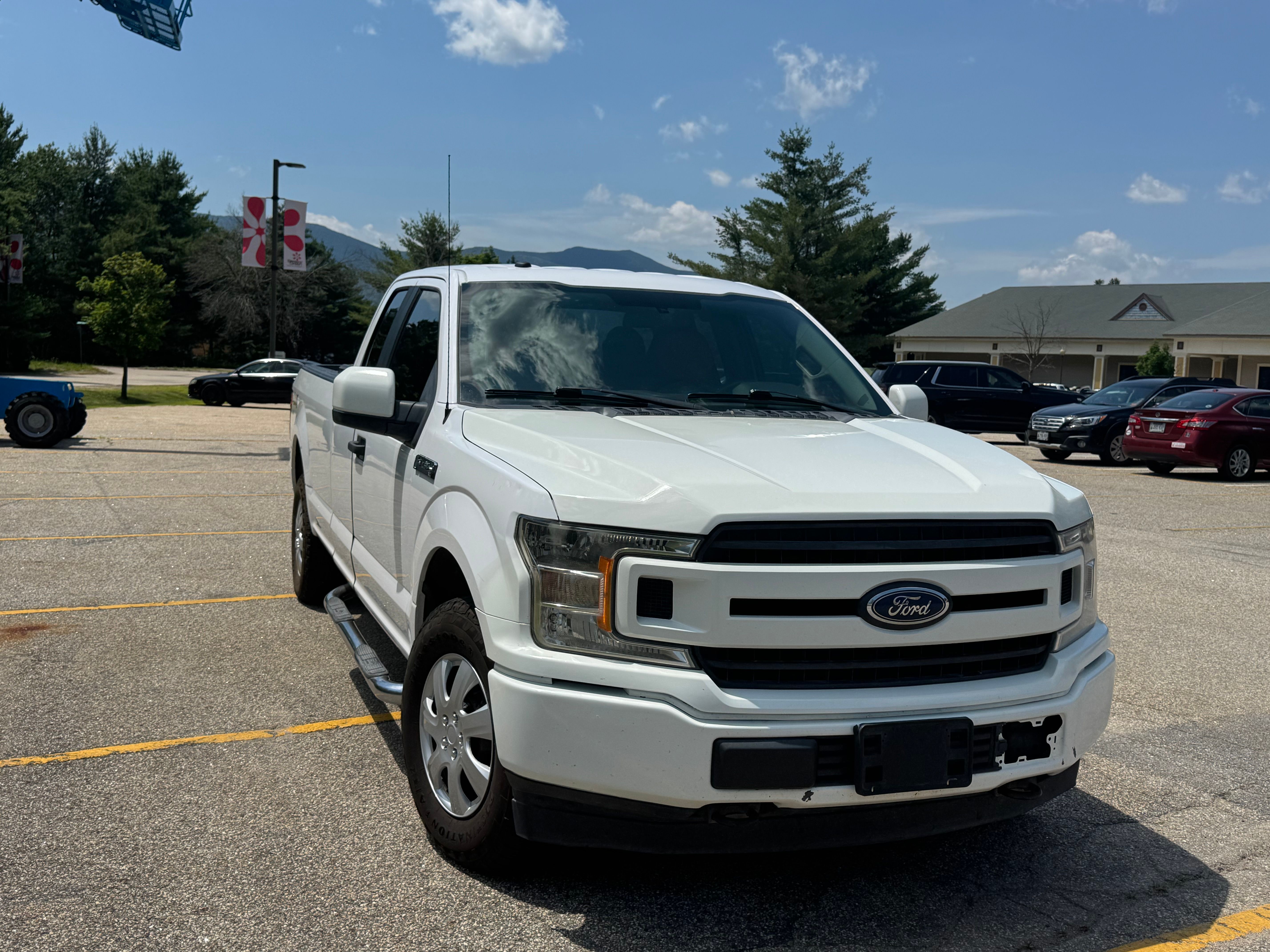 Used 2018 Ford F150 XL w/ Equipment Group 101A Mid AWD/4WD image 14