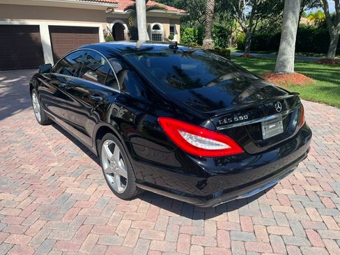 Used 2014 Mercedes-Benz CLS 550 4MATIC image 4