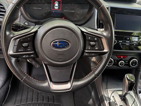 Used 2022 Subaru Crosstrek 2.0i Premium w/ Popular Package #2 AWD/4WD image 13
