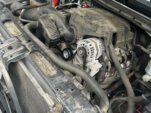 Used 2009 Chevrolet Silverado 1500 W/T image 13