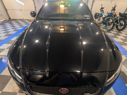 Used 2018 Jaguar XF First Edition AWD/4WD image 6