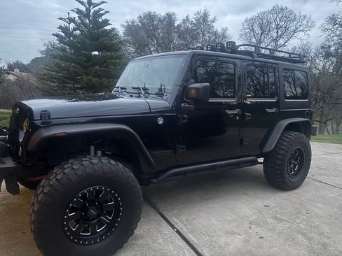 Used 2016 Jeep Wrangler Unlimited Sport w/ Quick Order Package 24S image 1