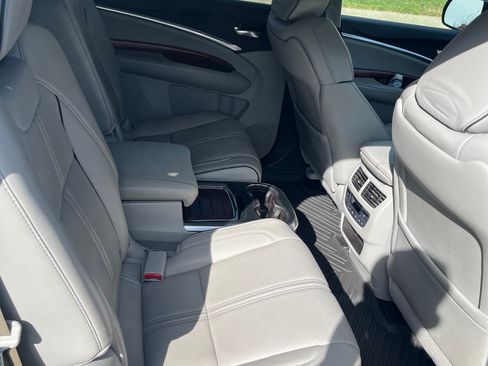 Used 2017 Acura MDX SH-AWD w/ Advance Package image 6