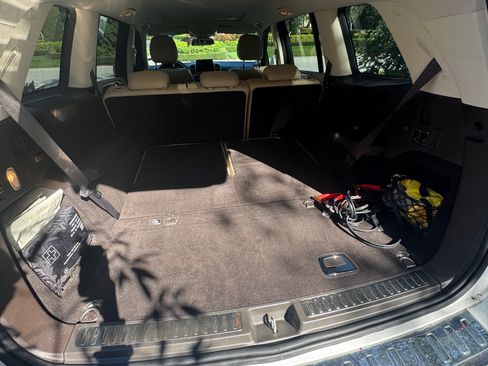 Used 2017 Mercedes-Benz GLS 450 4MATIC image 4