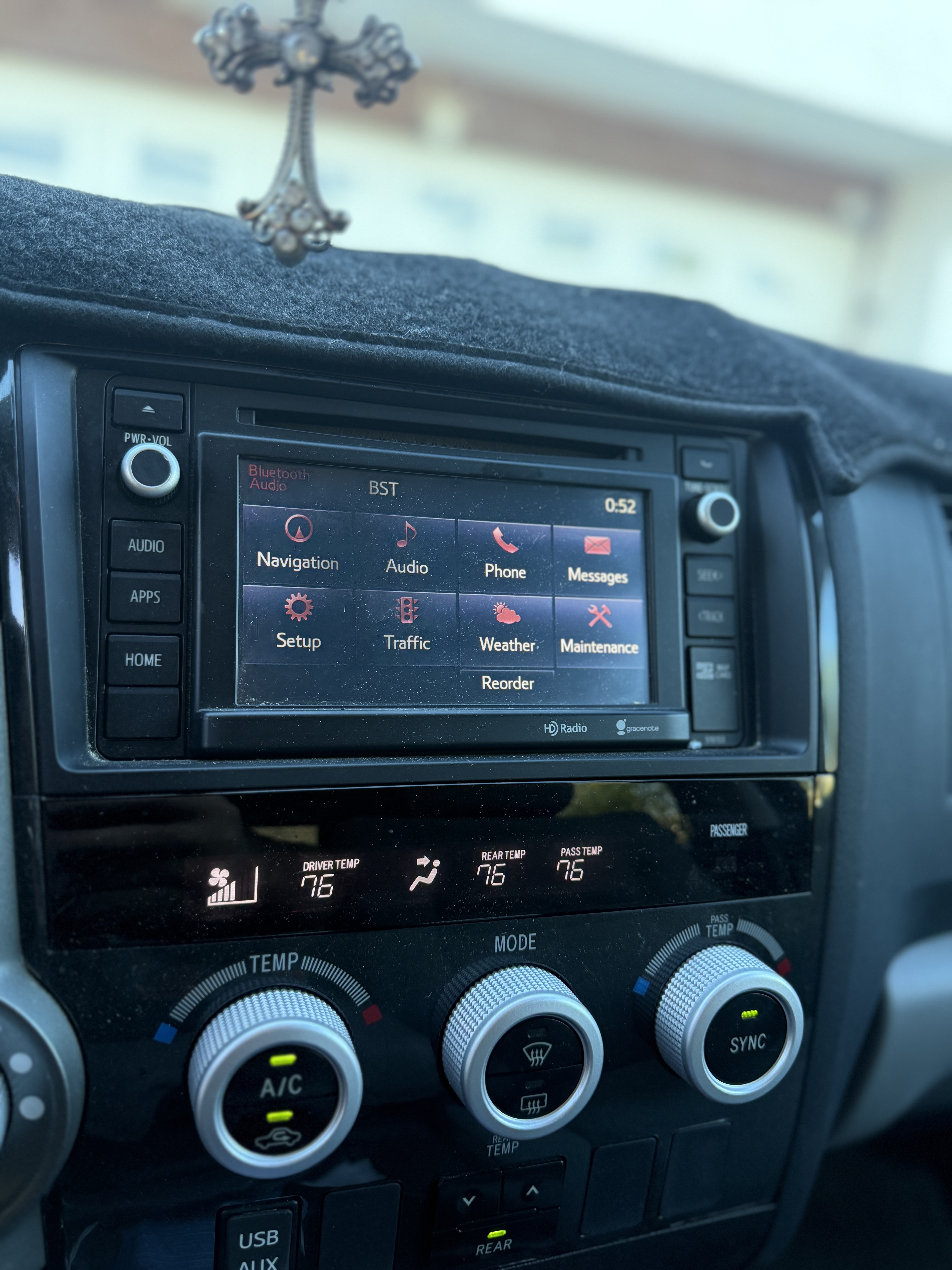 Used 2016 Toyota Sequoia SR5 RWD image 11