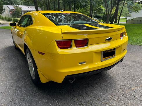 Used 2010 Chevrolet Camaro LS w/ Black Stripe Package RWD image 8